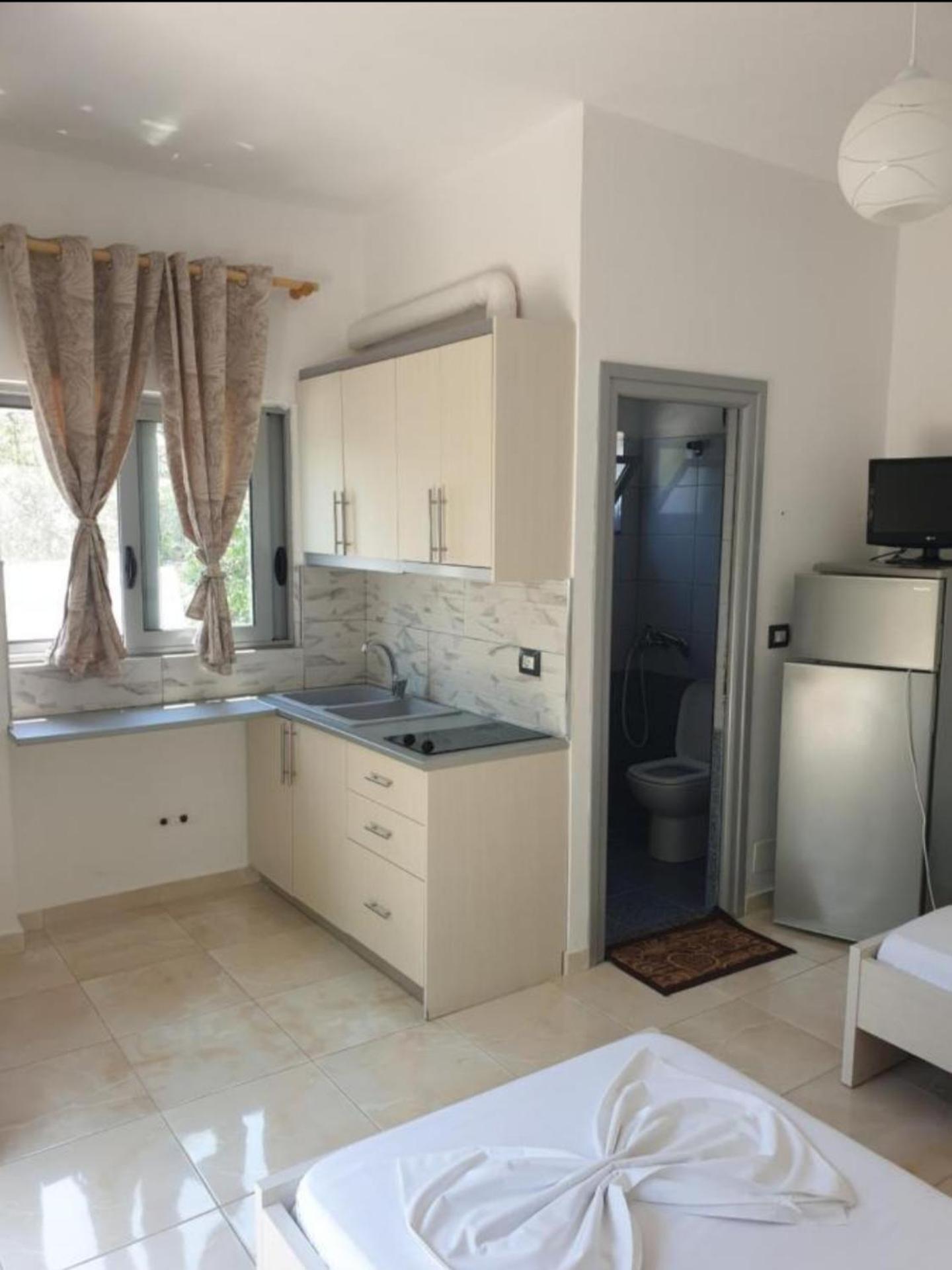 Alinani Apartments Ksamil Pokoj fotografie